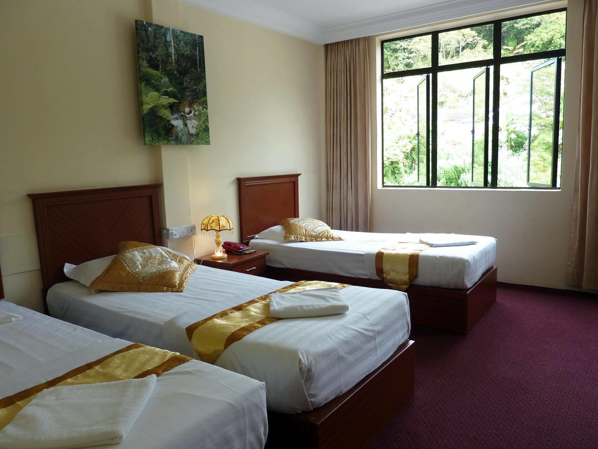 Hotel Titiwangsa Бринчанг Екстериор снимка